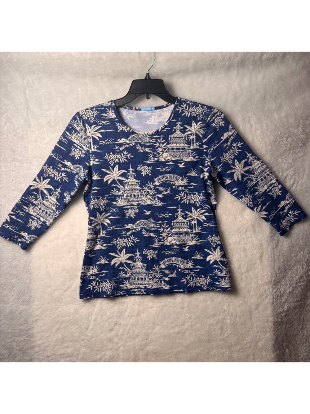 J. McLaughlin Catalina Cloth medium blue & ivory tropical pagoda print stretchy